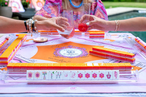 Juego de Mahjong Americano de Acrílico Grabado de 4 Capas, Premium, al por Mayor, con Fichas <span class=keywords><strong>Rosa</strong></span>, Naranja y Champán, Duradero y Resistente al Agua - Product Image 2