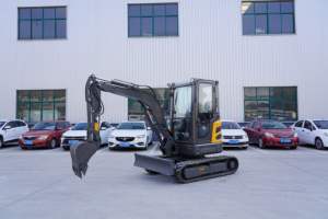 Mini Escavatore CE EPA Euro V da 2,5 Tonnellate con Motore <span class=keywords><strong>Diesel</strong></span> ad Alta Potenza, Pompa e Cambio, Piccolo Escavatore in Vendita da Produttore Cinese - Product Image 3