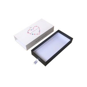 Noir Fleur Coulissant Faveurs De Mariage 100mm Cigare Blanc Tête de Bâton de Couleur Boîte D'<span class=keywords><strong>allumettes</strong></span> En <span class=keywords><strong>Bois</strong></span> En Vrac - Product Image 2
