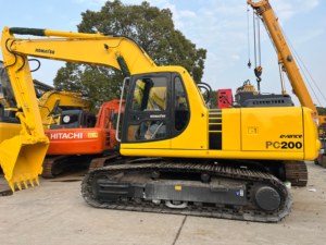 Excavatrice sur chenilles hydraulique Komatsu PC200-6 d'occasion, vente en gros d'usine, modèles Komatsu PC200-6 et Komatsu PC200-7 en promotion - Product Image 6