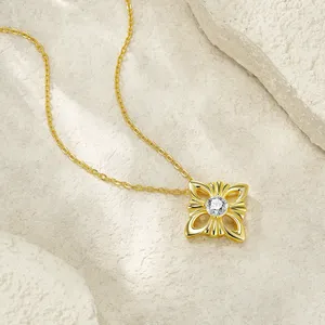 Collar con Colgante de Trébol de Cuatro Hojas de Plata de Ley 925 al por Mayor, Chapado en Rodio, Regalo de la Suerte para Mujer - Product Image 2