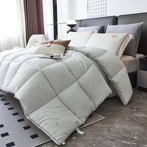 ผ้านวมกันหนาว Duo Xi Ai Mei Mian Kang 7-8 จิน สีเทา โพลีเอสเตอร์ ผ้านวมขนเป็ดอุ่นๆ ขนาด L203*229 ซม. XL229*230 ซม. ลายควิลท์ - Product Image 3