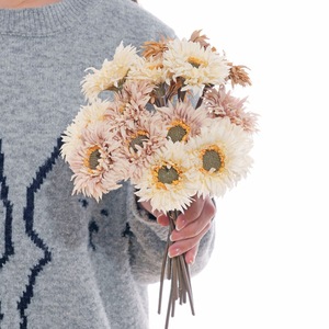 Bouquet de chrysanthèmes artificiels Plain Realm, décoration d'automne, fleurs en soie plastique pour la décoration de la maison, de la table et des hôtels - Product Image 5