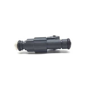 Inyector de Combustible 0280155828 06B133551A Para Volkswagen Santana - Product Image 2