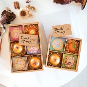 Caja Cuadrada Biodegradable de Diseño Personalizado, Caja de Cartón Plegable para Empacar Galletas, Dulces y Macarons - Product Image 5