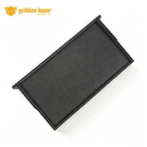 Marco de plástico integrado Langstroth Golden Bear FR-7 negro en oferta con base de panal, herramientas de apicultura - Product Image 4