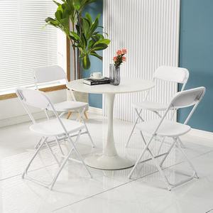 <span class=keywords><strong>Sedie</strong></span> da pranzo per feste <span class=keywords><strong>pieghevoli</strong></span> in plastica bianca moderna portatile per uso commerciale all'aperto per camera da letto o <span class=keywords><strong>soggiorno</strong></span> - Product Image 2