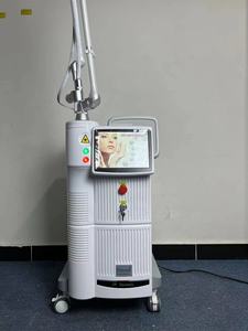 Máquina Fraccional de CO2 Vertical de Plástico de 60W con 1 Año de Garantía para Rejuvenecimiento de la Piel, Antienvejecimiento, Reducción de Arrugas y Eliminación de Pigmentación - Product Image 6