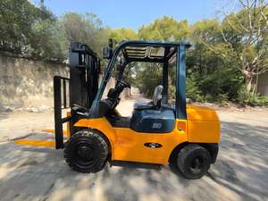 Chariot élévateur diesel FD30 d'occasion à bas prix, chariot élévateur japonais d'occasion de 3 tonnes à vendre - Product Image 2