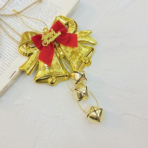 Adornos Navideños de Lujo con Campanas, Diseño de Reno Dorado y Oso, Campana Doble Colgante, Decoraciones con Lazo Rojo para Árbol de Navidad, Corona Navideña - Product Image 1