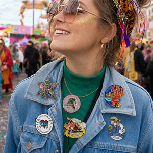 Pin <span class=keywords><strong>de</strong></span> esmalte personalizado OEM 2D 3D <span class=keywords><strong>de</strong></span> dibujos animados, toro <span class=keywords><strong>de</strong></span> carnaval, payaso, broche <span class=keywords><strong>de</strong></span> solapa <span class=keywords><strong>de</strong></span> metal, recuerdo <span class=keywords><strong>de</strong></span> festival/evento, esmaltado duro/blando, irregular - Product Image 2