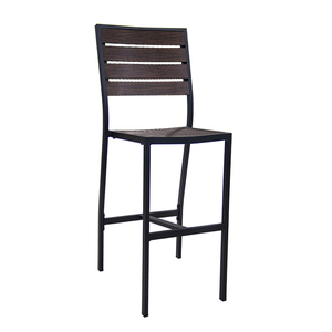 كرسي ذو ذراع خشبي عالي الجودة حديث تجاري للفناء للأماكن المغلقة والخارجية مصنوع من الألومنيوم والخشب البني لون الجوز ومصنوع من خشب القيقب كرسي للمطاعم والمقاهي - إسبريسو - Product Image 3