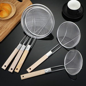 Stainless Steel Mesh Strainer Set 4 Pcs Wooden Handle Kitchen Sieve For Food Draining And Cooking - Product Image 1