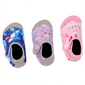 Zapatos de Playa para Niños, Calcetines de Buceo, Zapatos para Caminar en el Agua, Zapatos para Parque Acuático Antideslizantes, Resistentes a Cortes, con Suela Blanda - Product Image 2