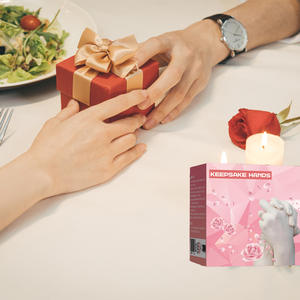 Hecho a mano 3D arcilla artesanía molde adultos bebé familia amor <span class=keywords><strong>escultura</strong></span> patrón <span class=keywords><strong>para</strong></span> decoración del hogar recuerdos estatuilla modelo Fundición a mano - Product Image 1