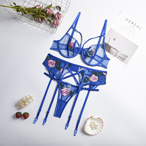 Ensemble de lingerie sexy en maille transparente brodée de fleurs, soutien-gorge et string ajourés - Product Image 6