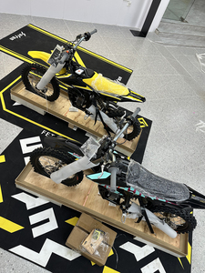 Nouvelle Moto Tout-Terrain 58V 22Ah 8kW 185N.m 65km/h Surron Bee 2026 Nouvelle Version Intelligente SurRon - Product Image 2