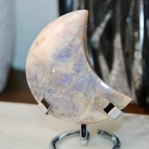 Venta al por mayor de piedras de luna azules naturales brillantes talladas, artesanías de cristal pulido, luna azul para decoración del hogar o regalo - Product Image 3