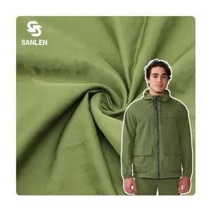 Veste imperméable en tissu de nylon lourd 170gsm 200D 100% avec plis pour manteau rembourré extérieur