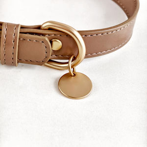 Coleira de Luxo em Couro PU de Alta Costura com Guia Ajustável para Passeio de Cães, Suporte para Sacos de Cocô e Bolsa para Passeio de Cães - Product Image 6