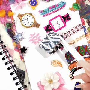 Cadeaux créatifs et amusants pour filles : Autocollants amovibles pour ongles, livre de maquillage et de déguisement, autocollants pour ongles pour filles, livres de coloriage - Product Image 2