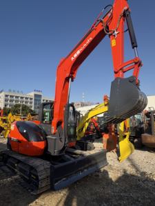 Excavatrices Kubota KX183 d'occasion haute performance, mini-excavatrice sur chenilles de 8 tonnes, moteur EPA, fabrication japonaise, certifiée CE - Product Image 2