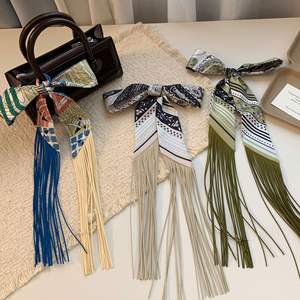 Pañuelo de Seda con Borlas de Último Diseño de 5*130cm, Pañuelo de Seda de Lujo con Diseño Personalizado de Estampado de Leopardo, Pañuelo Twillies para Bolsos - Product Image 2