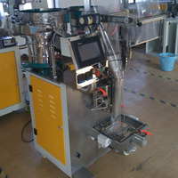 Comptage automatique et machine à emballer pour les pièces métalliques de manchon d'essieu
