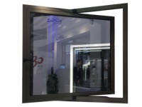 Ventana Pivotante de Aluminio con Apertura Vertical y Vidrio Templado para Exteriores, Diseño Moderno Personalizado para Hoteles