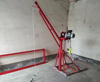 Mini grue de construction de 1000 kg 360° °   Lève-personne rotatif d'extérieur pour poteaux, type Monkey Lift, de l'usine chinoise