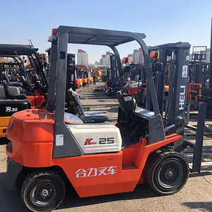 รถยกดีเซล 4 ล้อ มือสอง ราคาประหยัด แรงสูง 2.5 ตัน เสาสามท่อน ระยะฐานล้อ 3200 มม. สำหรับคลังสินค้า ผลิตในจีน - Product Image 3