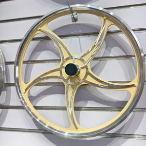 Roue intégrée en alliage d'aluminium 16 pouces à <span class=keywords><strong>trois</strong></span> ou cinq <span class=keywords><strong>roues</strong></span> pour vélos d'enfants et VTT - Product Image 4