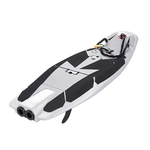 Planche de surf à pédales haute vitesse RUSH WAVE avec jetboat à jet unique, accessoire personnalisable avec logo pour sports nautiques - Product Image 1