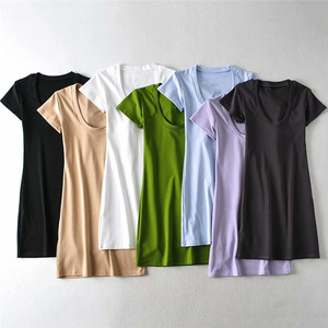 Abito lungo in cotone da donna con scollo a U. Abito estivo a tinta unita. Personalizzazione di Gonne T-shirt in Stile Basic - Product Image 6