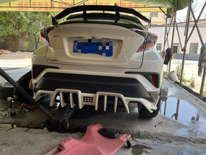 Pour Toyota <span class=keywords><strong>CHR</strong></span> Kit Carrosserie <span class=keywords><strong>CHR</strong></span> Mise À Niveau Rowen Style Lèvre Avant Jupe Latérale Diffuseur - Product Image 5