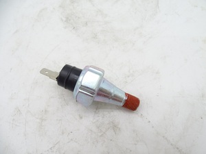 Interrupteur hydraulique AT85174 AR27977 pour tracteur John Deere 1020 2240 <span class=keywords><strong>3640</strong></span> 6210 - Product Image 1