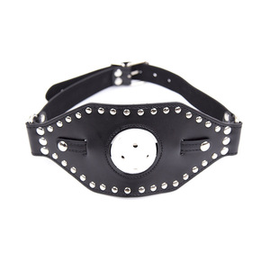 Schwarzes Leder <span class=keywords><strong>Pin</strong></span> Schnalle Sexspielzeug Paar Flirten Hohl mund Bälle Sabbern Mund knebel Spiked <span class=keywords><strong>Mask</strong></span> Oral Bondage Toys - Product Image 1