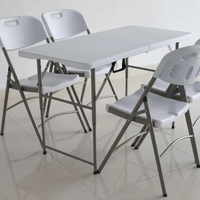 Table pliante en plastique de 4 pieds, table de banquet en HDPE de qualité commerciale pour les fêtes et les événements en plein air