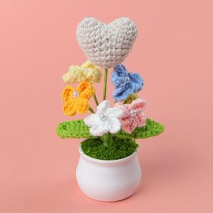 ดอกไม้ถักโครเชต์แฮนด์เมดไล่เฉดสีรูปหัวใจ ดอกทิวลิป ดอกกุหลาบ ของขวัญตกแต่งกระถางสำหรับคริสต์มาส ฮาโลวีน และวาเลนไทน์ - Product Image 5