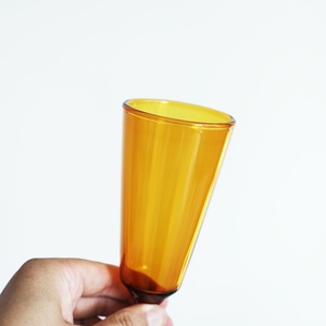 <span class=keywords><strong>Verre</strong></span> à whisky et <span class=keywords><strong>vin</strong></span> rouge en <span class=keywords><strong>verre</strong></span> résistant à la chaleur, color-block noir, <span class=keywords><strong>blanc</strong></span> et jaune, nouveau modèle, design à double bordure, sans poignée - Product Image 6