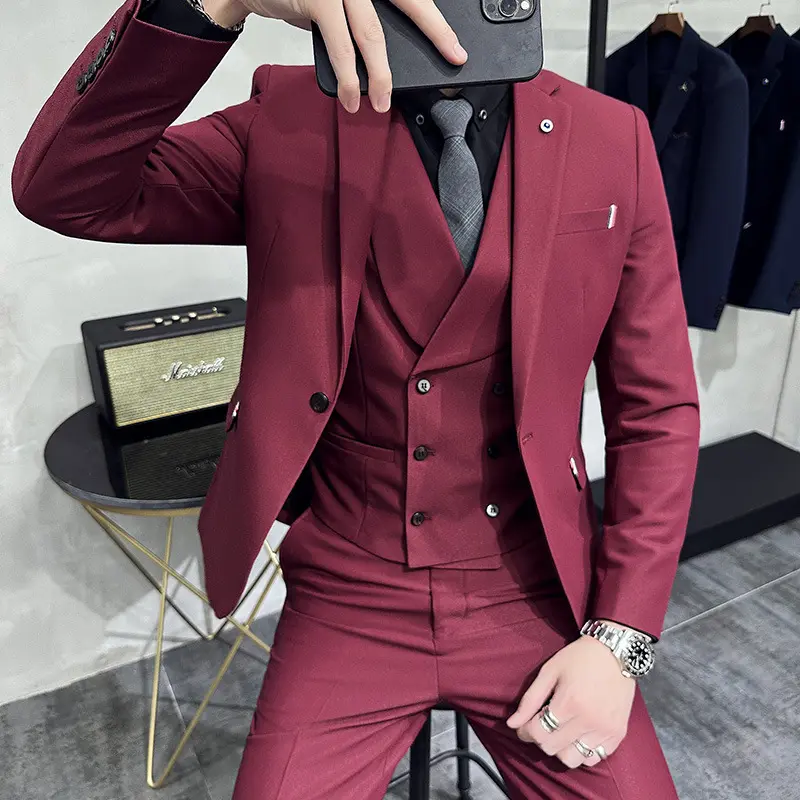 Frühling neueste koreanische Männer Abnehmen Geschäft formell sozial exquisite doppelreihige Weste Weinrot Party-Kleidung Kleider für Männer