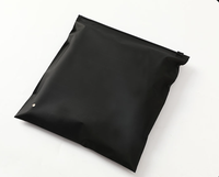 Sac d'emballage pour vêtements en PE écologique personnalisé avec fermeture éclair