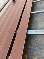 Plancher de terrasse en WPC creux anti-UV pour extérieur, écologique, imperméable, à emboîtement, surface lisse pour cour