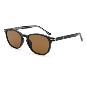 6536 Nouveau modèle <span class=keywords><strong>de</strong></span> <span class=keywords><strong>lunettes</strong></span> <span class=keywords><strong>de</strong></span> <span class=keywords><strong>soleil</strong></span>, style européen et américain, tendance unique, mode streetwear, <span class=keywords><strong>lunettes</strong></span> <span class=keywords><strong>de</strong></span> <span class=keywords><strong>soleil</strong></span> transfrontalières du fabricant - Product Image 2