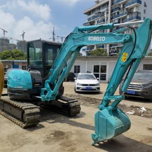 Mini excavadora de 5 toneladas Kobelco SK55sr Crawler Escavator SK55 PC50 305.5E Hitachi usado con motor central en stock - Product Image 5
