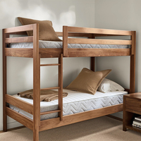 Matelas naturel avec mousse de latex biologique certifiée, issue des arbres à caoutchouc, qui offre une sensation de légèreté et de réactivité.