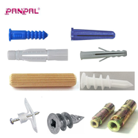 Ensemble de 136 chevilles murales en plastique colorées, 4 tailles, chevilles d'expansion avec boîte de rangement réutilisable pour la décoration intérieure et la fixation murale