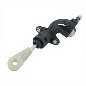 Cylindre maître d'embrayage en plastique Nissan Fiesta Transit pour Audi A4 A6 pour Passat B5 8E2721401AA 8E2721401 Neuf et d'occasion pour réparation - Product Image 2