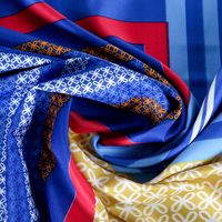 Foulard musulman carré en satin de soie personnalisé pour femme fabricant OEM