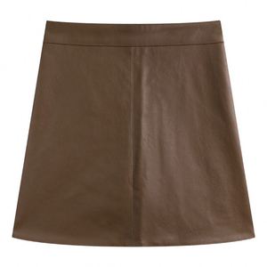 Nouvelle jupe trapèze noire en similicuir PU pour femme, taille haute, amincissante, moulante, couvrant les hanches, style décontracté avec taille naturelle - Product Image 5